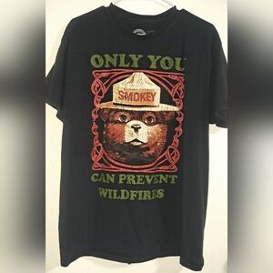Official Smokey Bear Only You Can Prevent Wildfires Black Graphic T-Shirt
